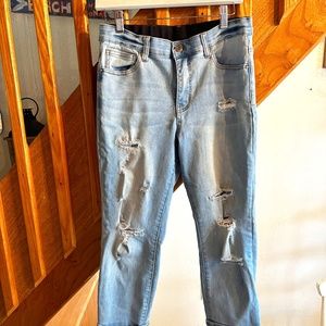 Cropped Grace & Lace jeans